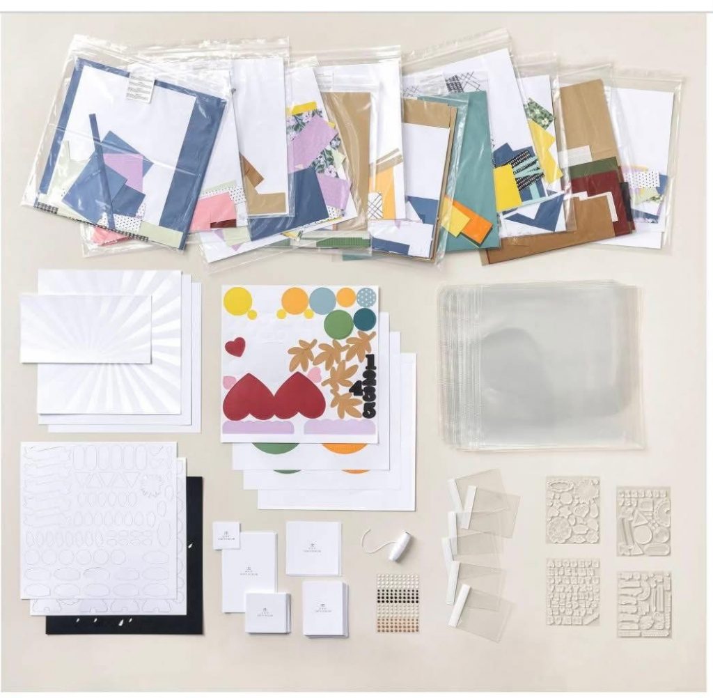 Stampin' Up! Album Retreat Contents